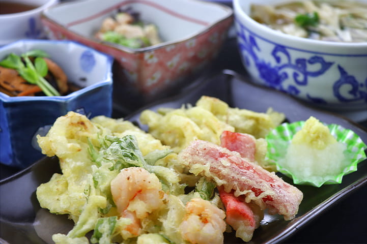 手作りの日替わり料理