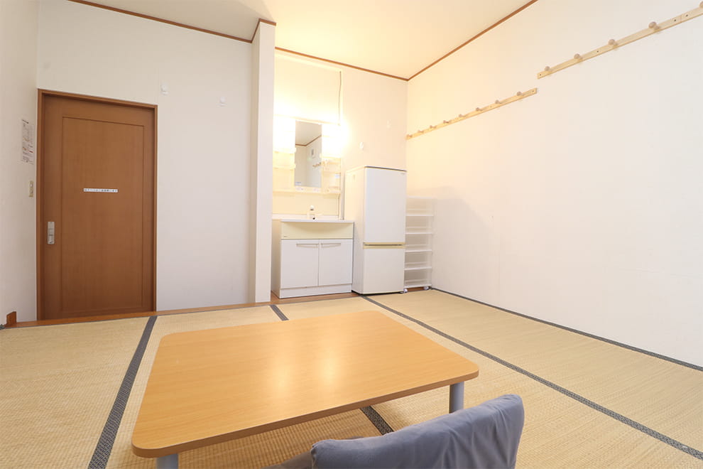 広々和室（8畳）